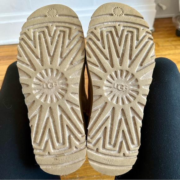 UGG Mini Platform Chestnut - SZ 6 - Picture 7 of 7